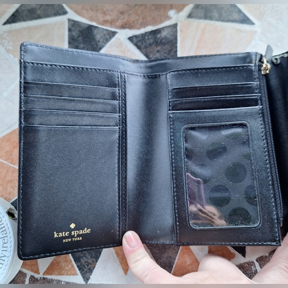 Kate Spade New York Grey Street Callie Pebble Leather TriFold Wallet Black-pics - Picture 5 of 10